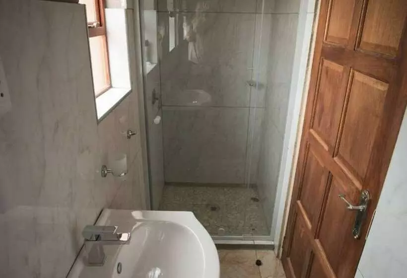ペンション Ein Gedi Premier Lodge