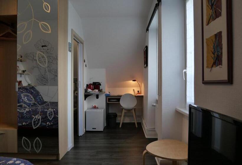 פנסיון Le Jardin Des Roses