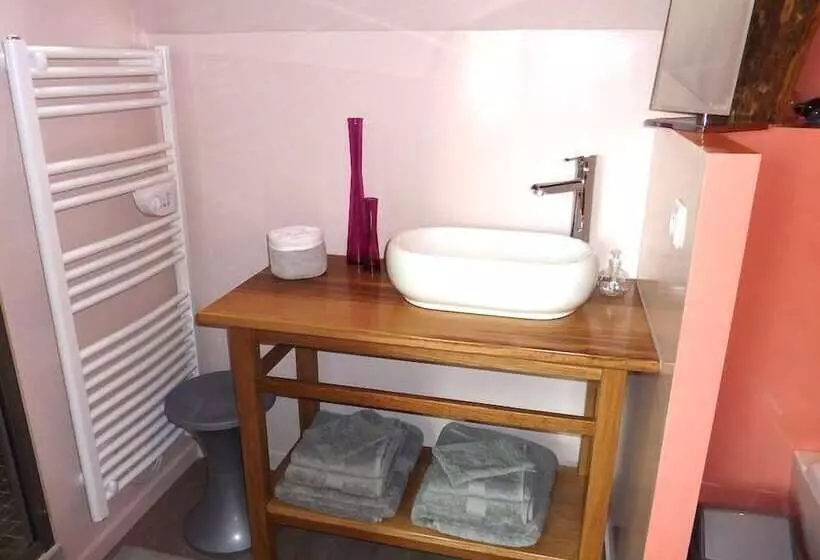 Majatalo Les Voies Blanches