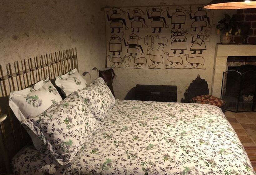 بنسيون Les Voies Blanches