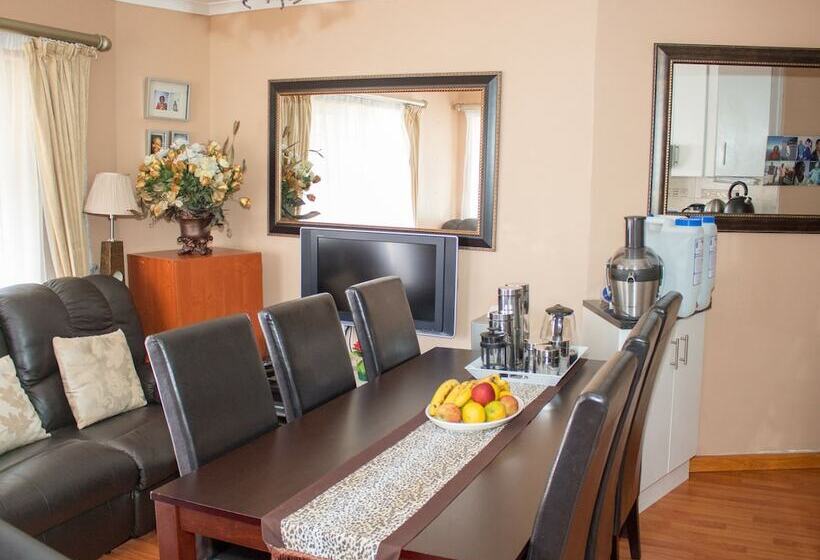 פנסיון Onyx On Sycamore