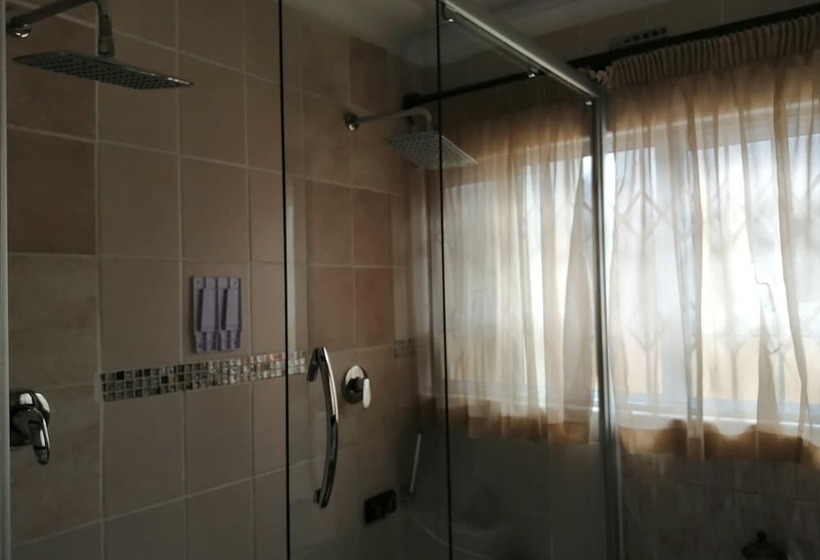 פנסיון Onyx On Sycamore