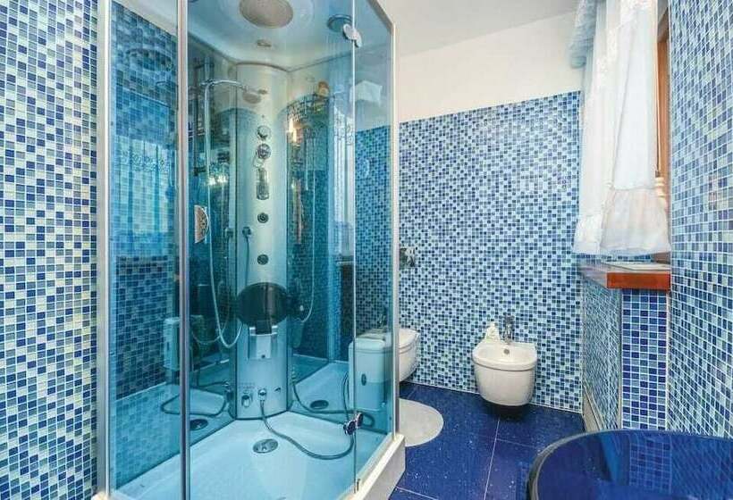 膳宿费 Villa Anamarija