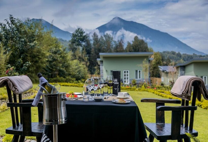 هتل Amakoro Songa Lodge