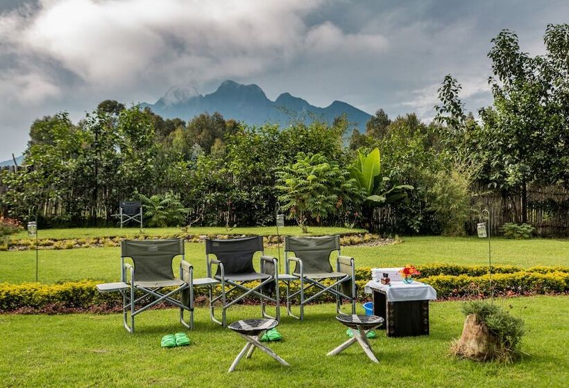 هتل Amakoro Songa Lodge