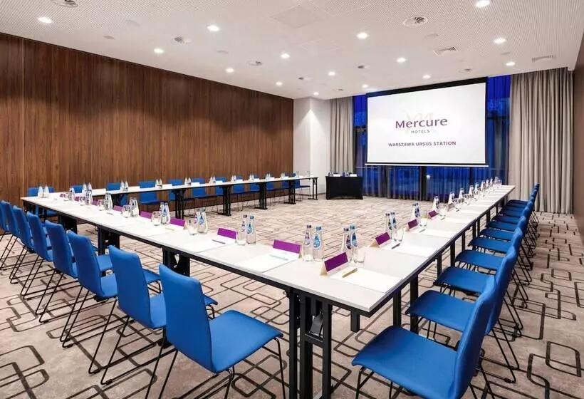 ホテル Mercure Warszawa Ursus Station