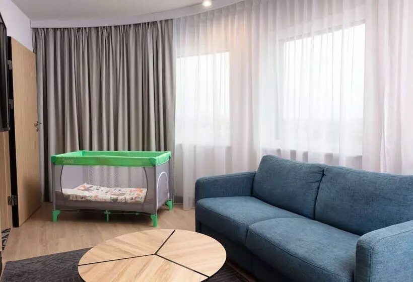 ホテル Mercure Warszawa Ursus Station