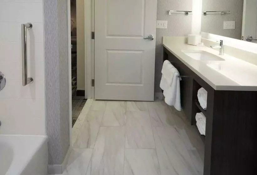هتل Residence Inn Richmond Midtown/glenside