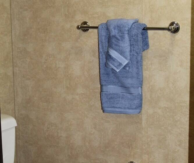 Hotel Target Hospitality   Carlsbad Lodge