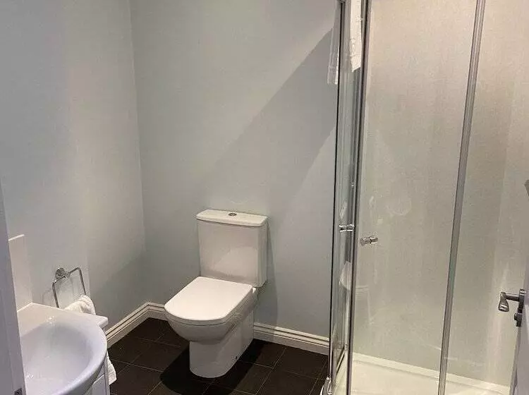 Majatalo Ivy Cottage Serviced Accommodation