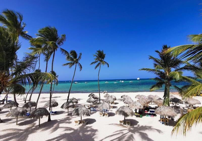 Sol Caribe Suites Deluxe Beach Club And Pool