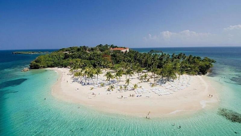 Sol Caribe Suites Deluxe Beach Club And Pool