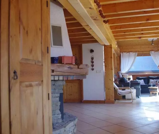 Central Hostel Chatel