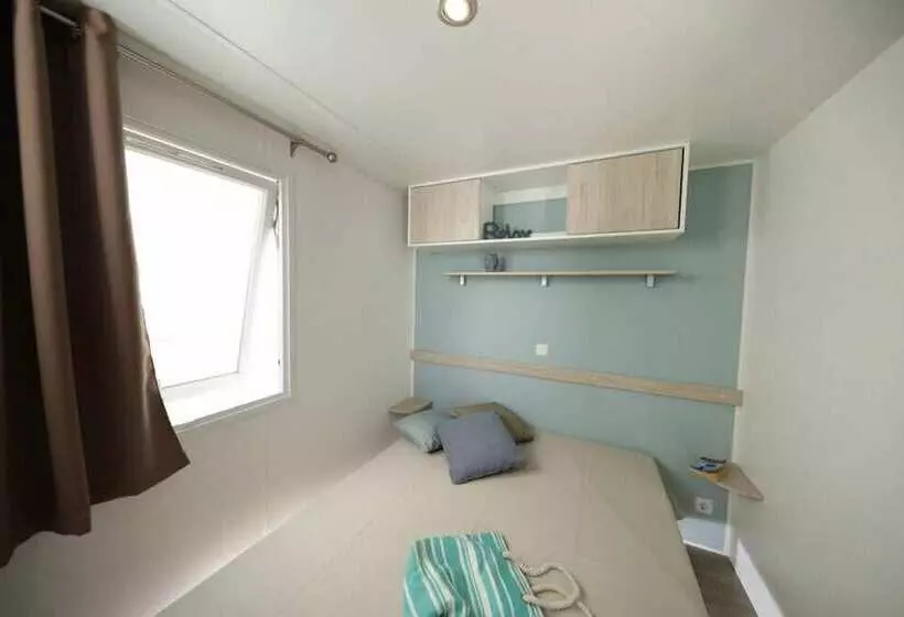 ホテル Camping Campilo