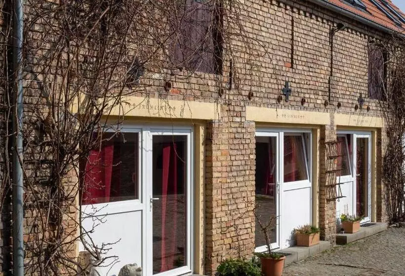 Majatalo Landhof Potsdam