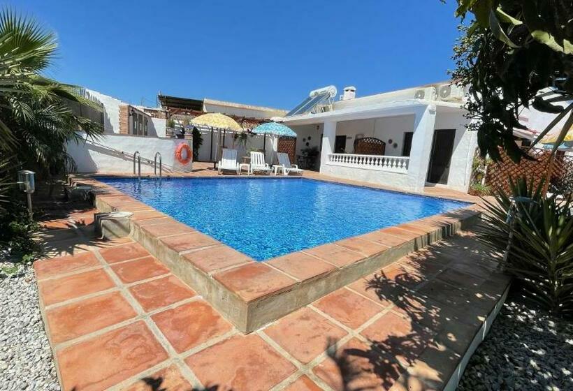 פנסיון Casa Bambu Apartresort