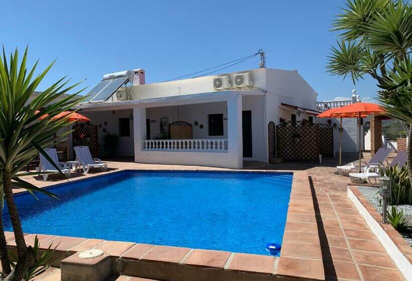 פנסיון Casa Bambu Apartresort