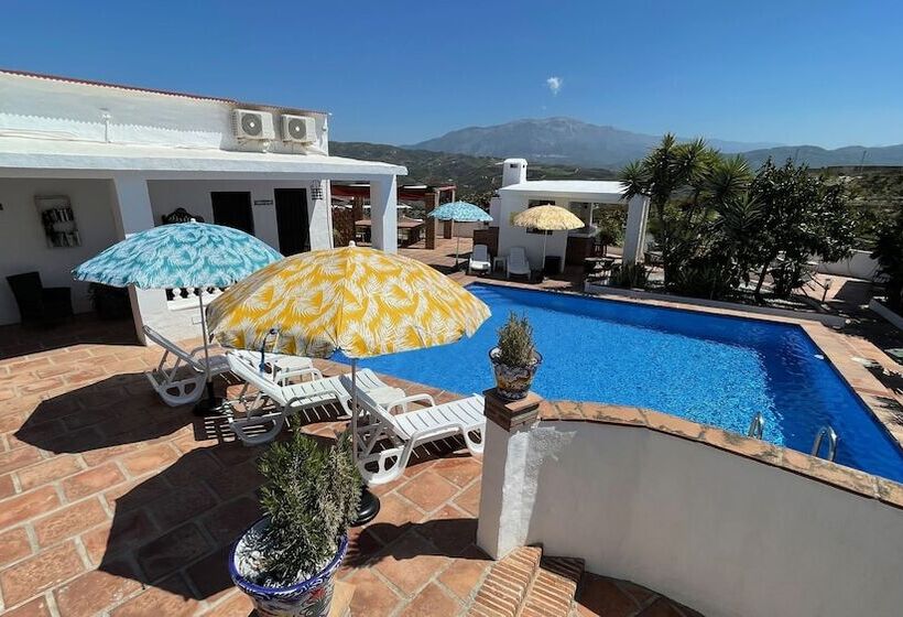 פנסיון Casa Bambu Apartresort