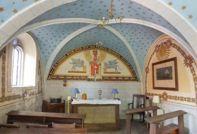 פנסיון Chateau Du Donjon