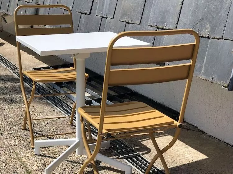 ペンション Halte à Reyrieux