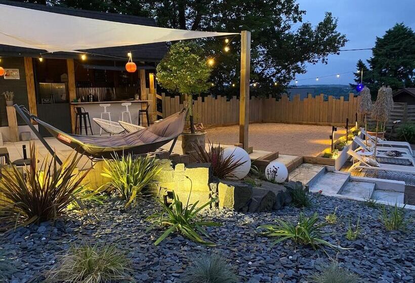 بنسيون Halte à Reyrieux