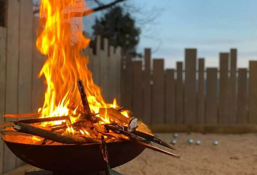 ペンション Halte à Reyrieux