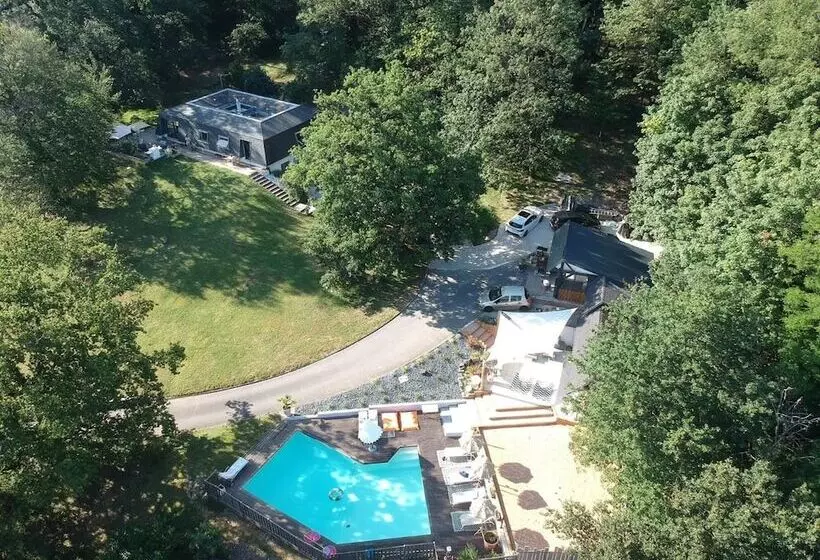 ペンション Halte à Reyrieux