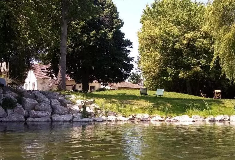 ベッドアンドブレックファースト Havre De Paix Au Bords De L Eure   Divers Hébergements