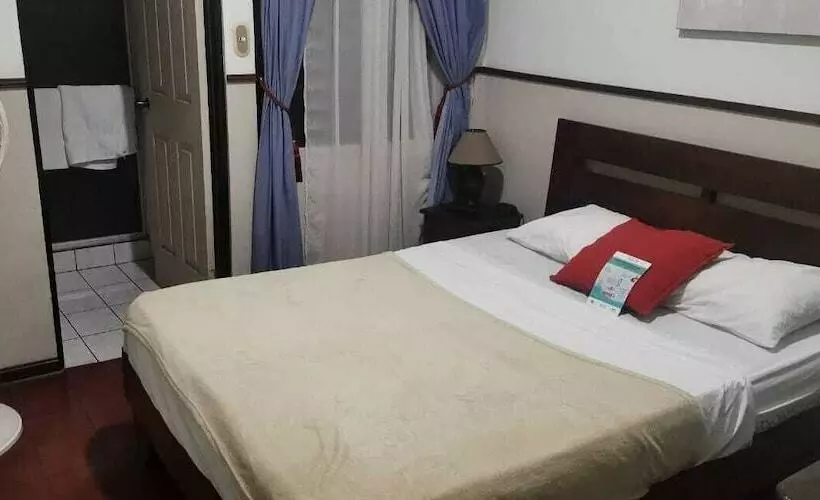 هتل Santamaria