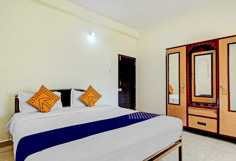 酒店 Spot On Advaitha Boarding And Lodging