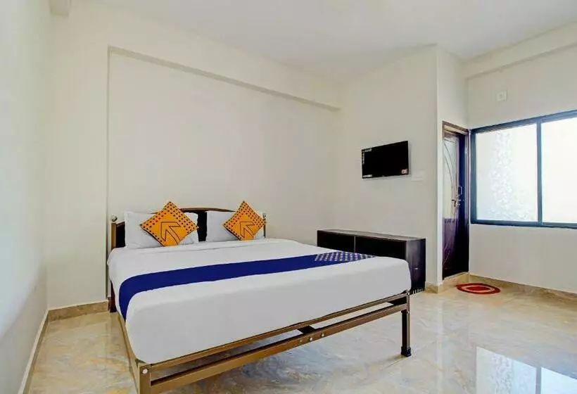 ホテル Spot On Advaitha Boarding And Lodging