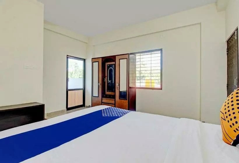 ホテル Spot On Advaitha Boarding And Lodging