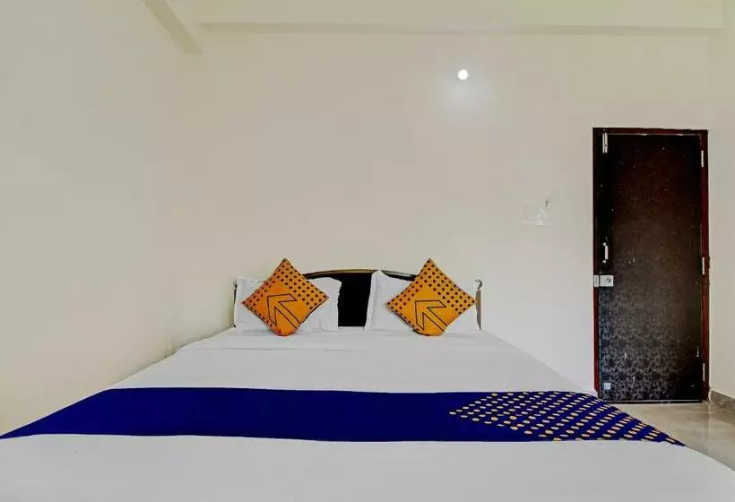 ホテル Spot On Advaitha Boarding And Lodging
