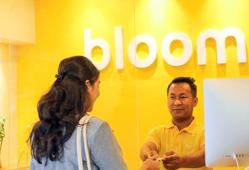 Bloom Hotel   Worli