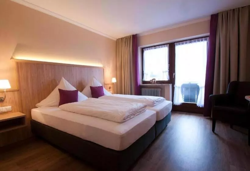 Hotelli Gasthof Sperrer