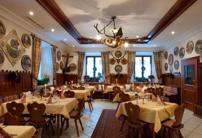 Hotelli Gasthof Sperrer