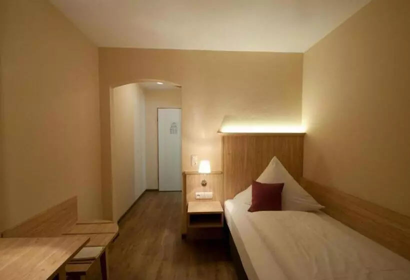 Hotelli Gasthof Sperrer