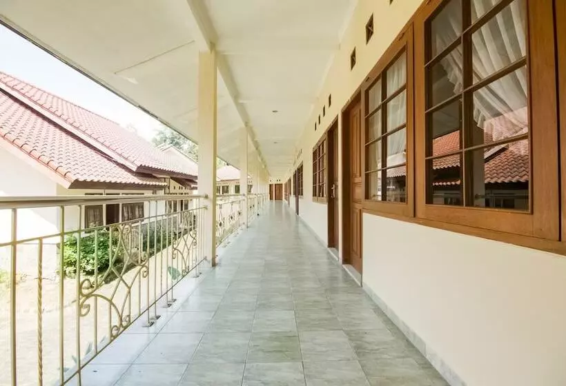 Hotell Wisma Langen Werdhasih