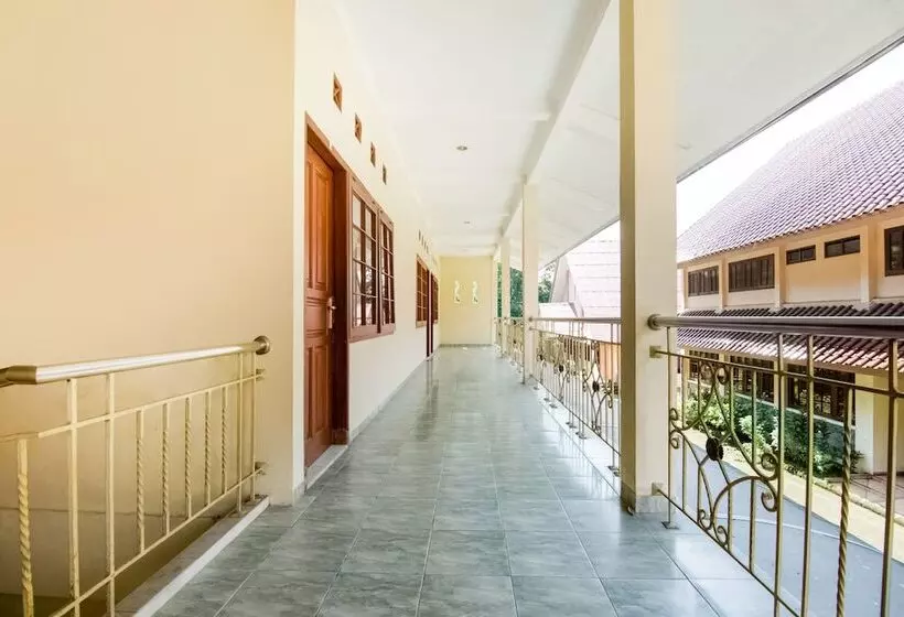 Hotell Wisma Langen Werdhasih