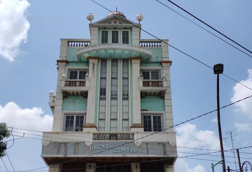 Hotel Oyo 3375 Sumatera Agustinekost