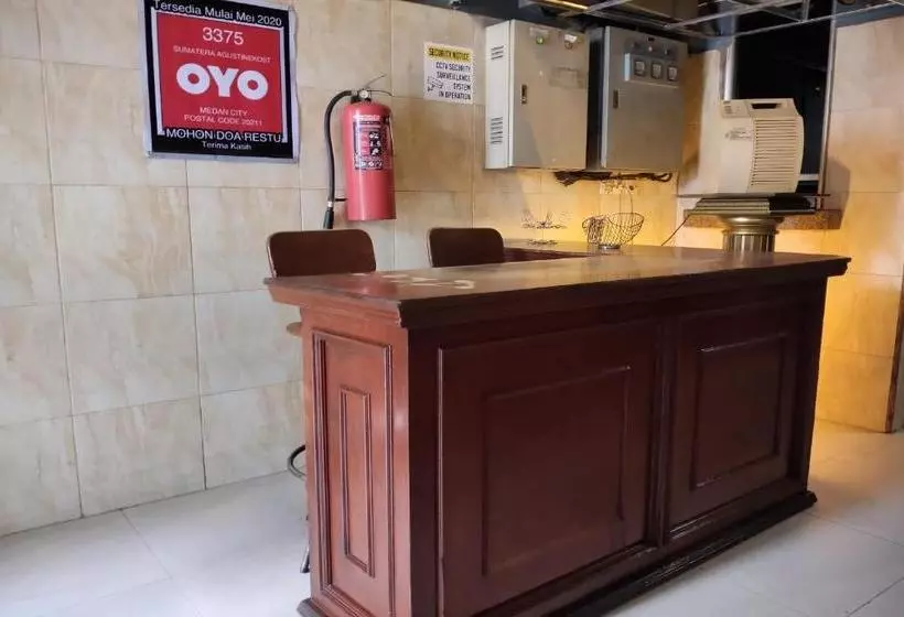 Hotelli Oyo 3375 Sumatera Agustinekost