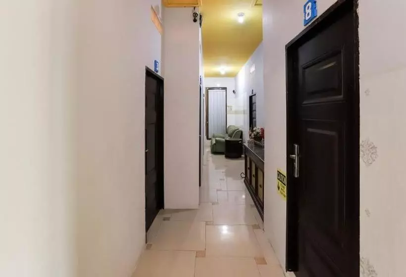 Hotelli Oyo 3375 Sumatera Agustinekost