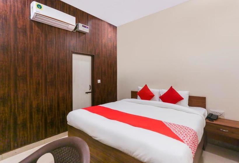 Hotell Oyo 39768  Modinagar International