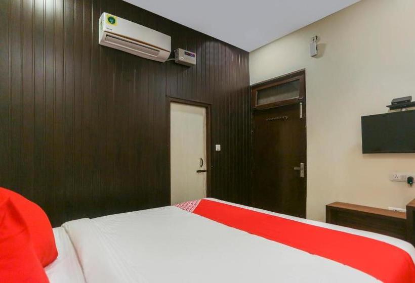 Hotell Oyo 39768  Modinagar International