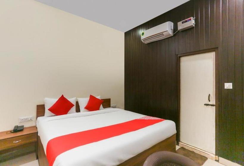 Hotell Oyo 39768  Modinagar International