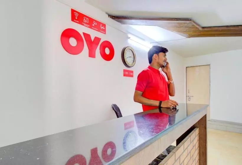 ホテル Oyo 70282 Soham Service Apartment