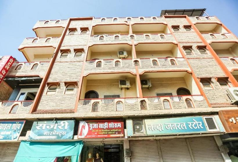 호텔 Spot On 71817  Paradise