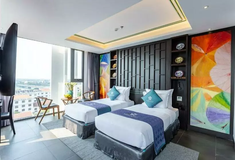 Hotel White Lotus Hue