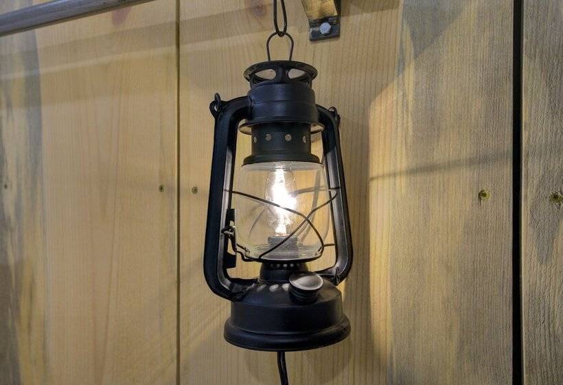 فندق على الطريق Outdoors Inn