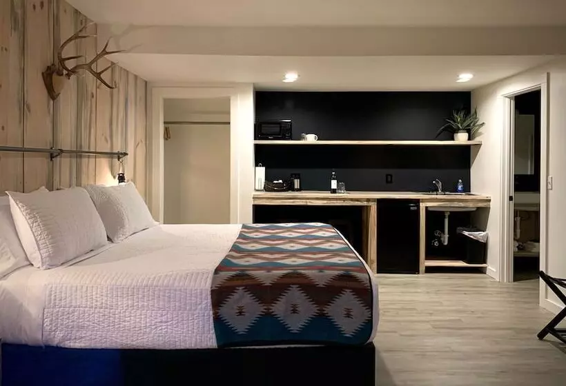 مُتل Outdoors Inn